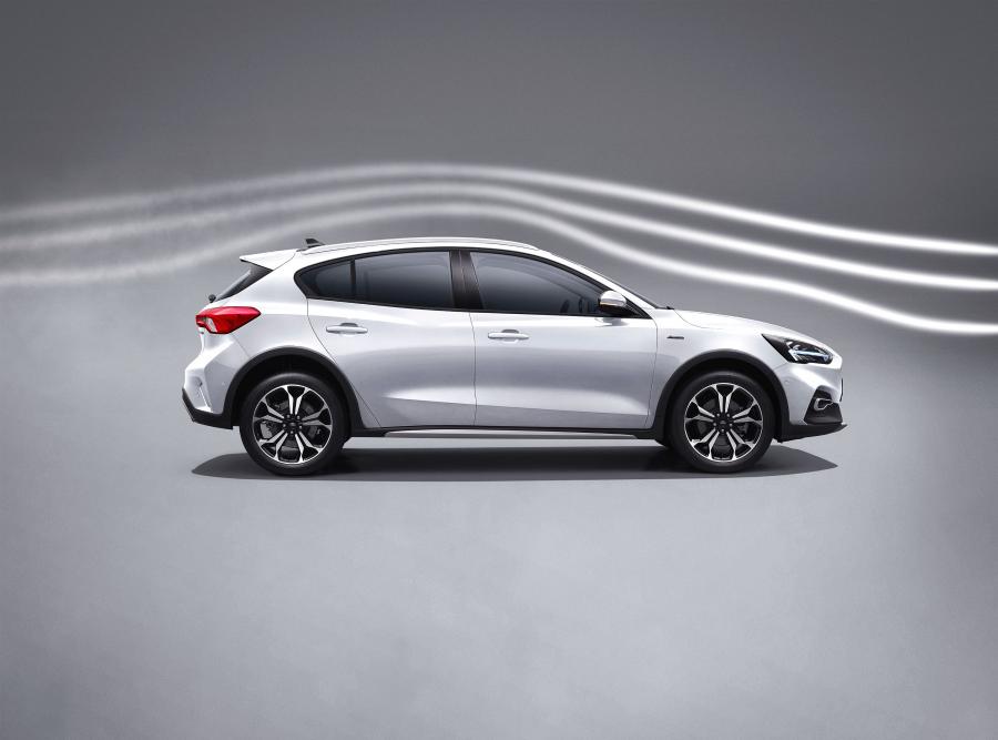  Ford Focus Active 2019 года  (CN) (фото 4 из 14)